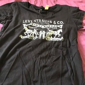 Levi’s shirt